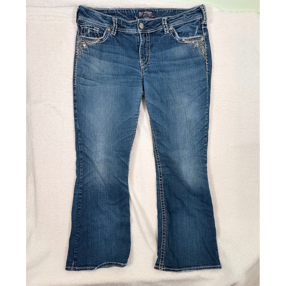 Silver Jeans Suki Mid Rise Bootcut Jeans Womens Size 34 Thick Stitch Flap Pocket